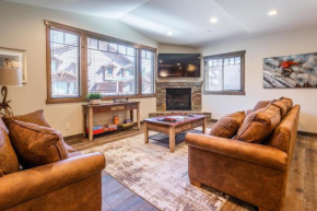 #514 Ski In Ski Out Mountainside Home